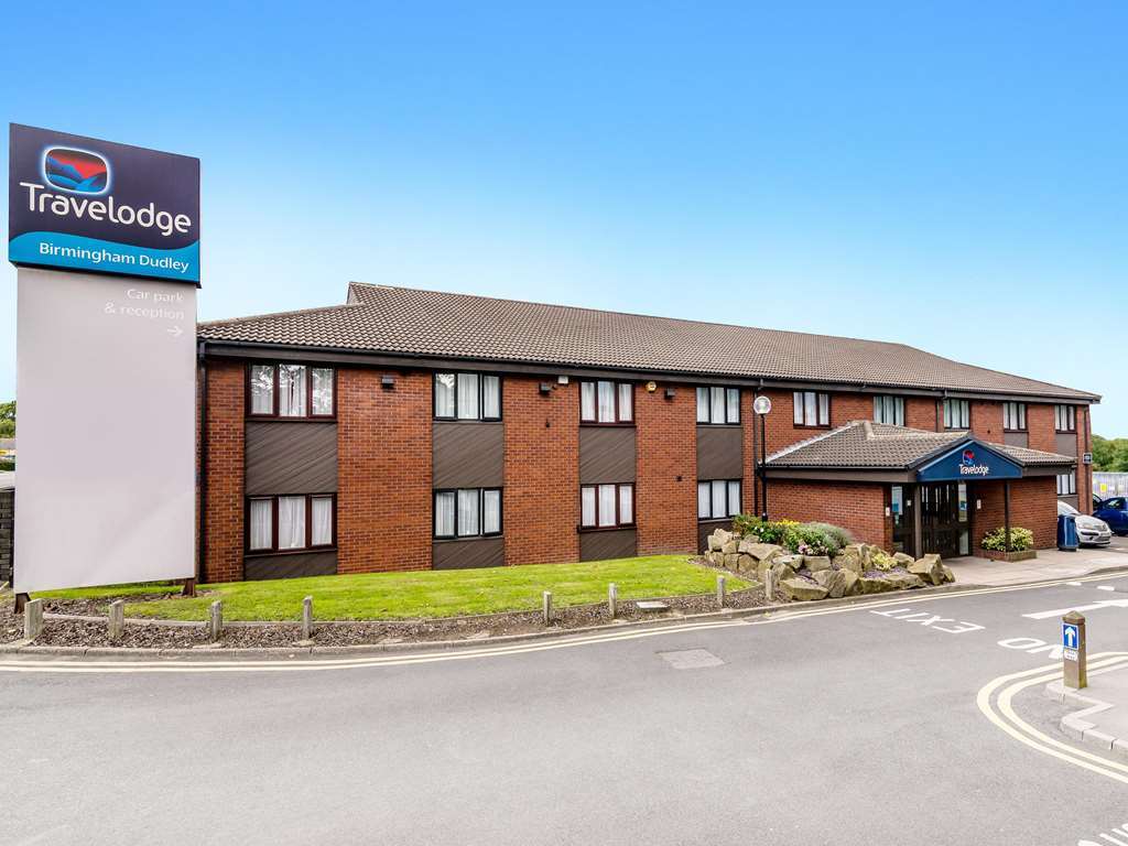 Travelodge Birmingham Dudley Esterno foto